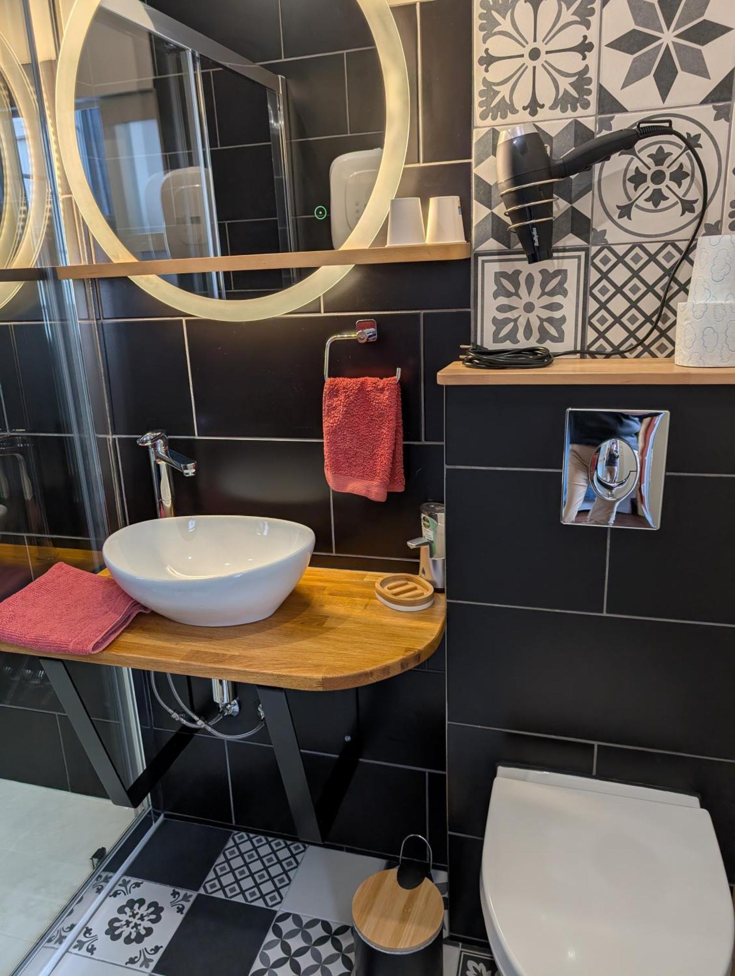 昂古莱姆Au Logis De Vechillot住宿加早餐旅馆 外观 照片